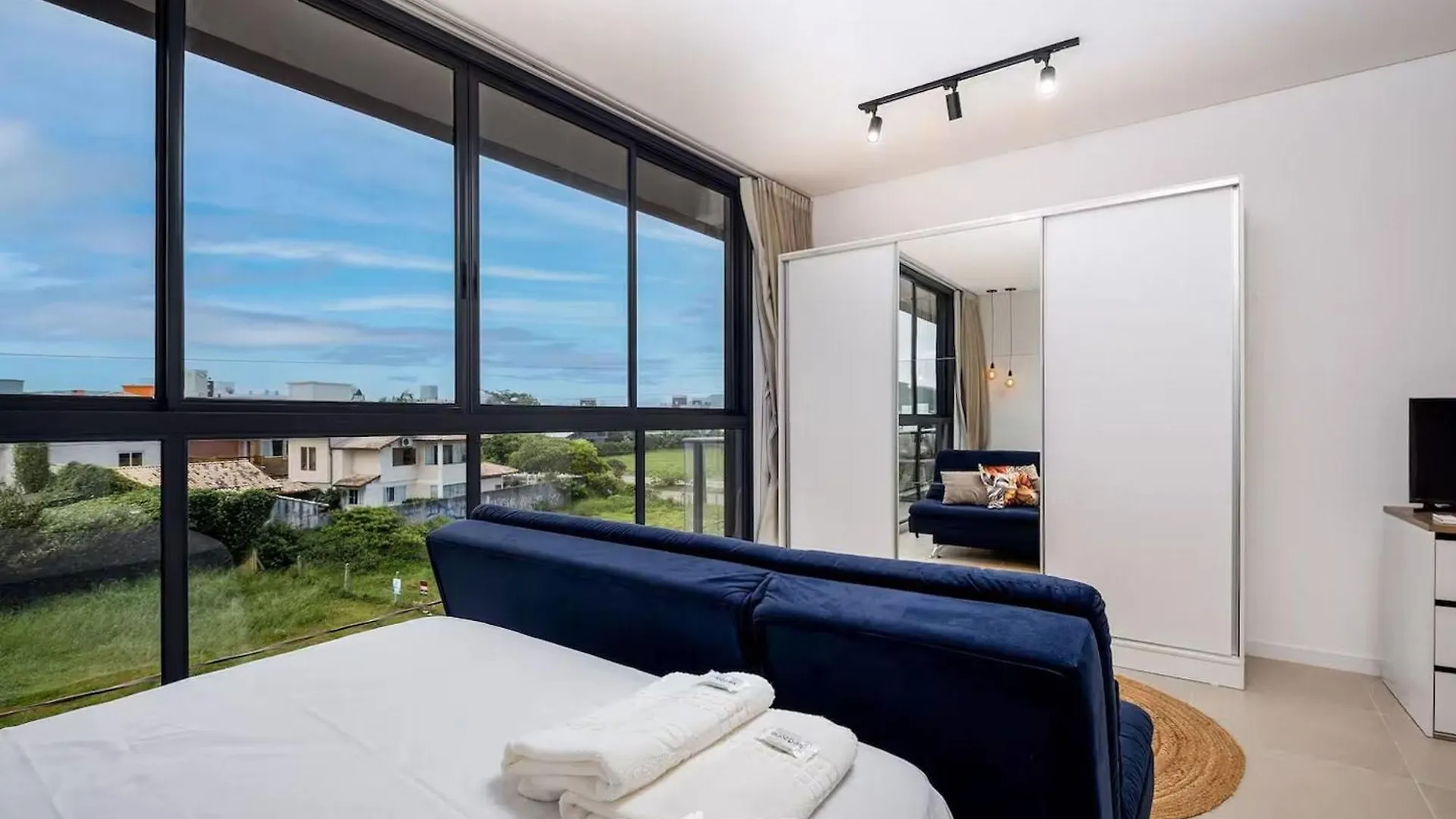 Apartment Ccs - Studios A 320M Da Praia No Campeche Floripa/Sc Florianopolis