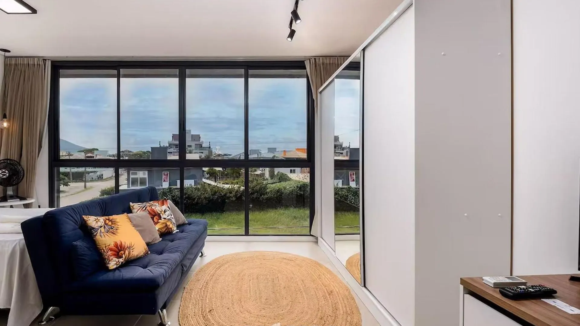 Apartment Ccs - Studios A 320M Da Praia No Campeche Floripa/Sc Florianopolis